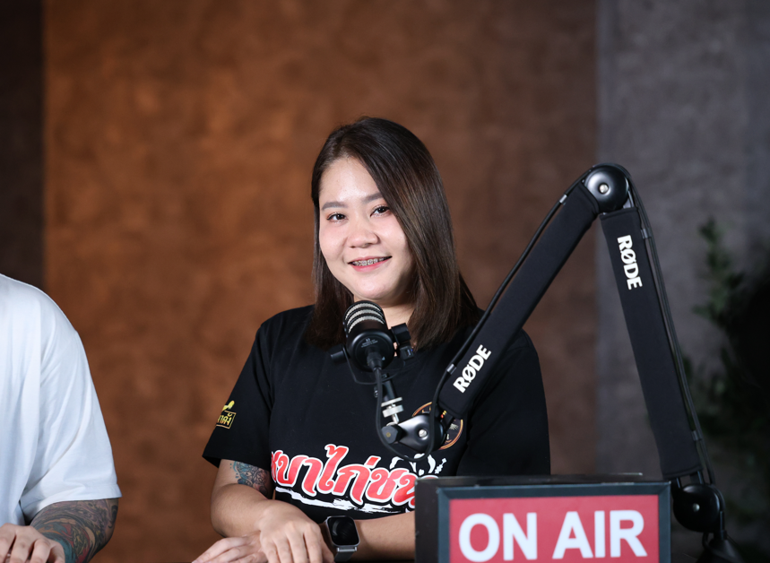 ชบา ไก่ชน